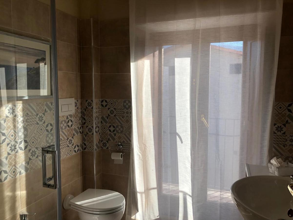 Bed and Breakfast Dimora Offidius LʼAquila Esterno foto